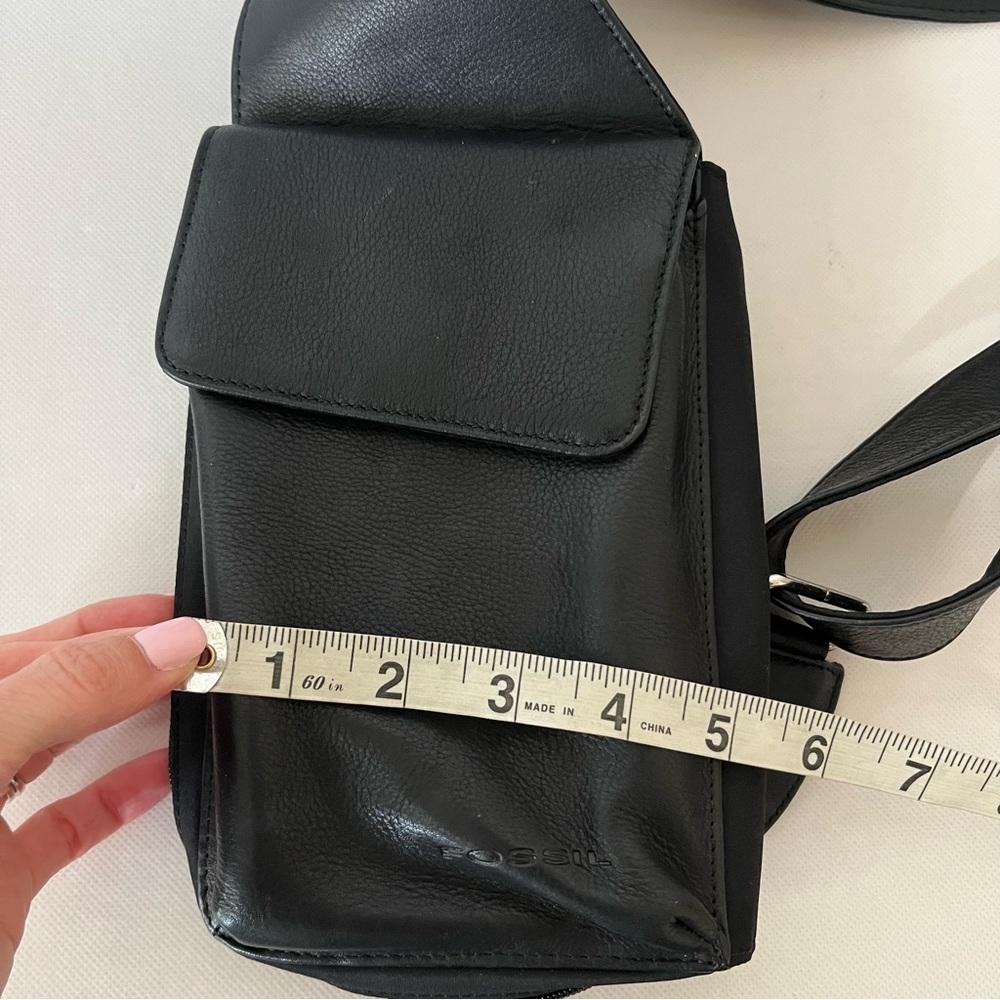 Vintage Fossil Black Crossbody Bag - Picture 7 of 9